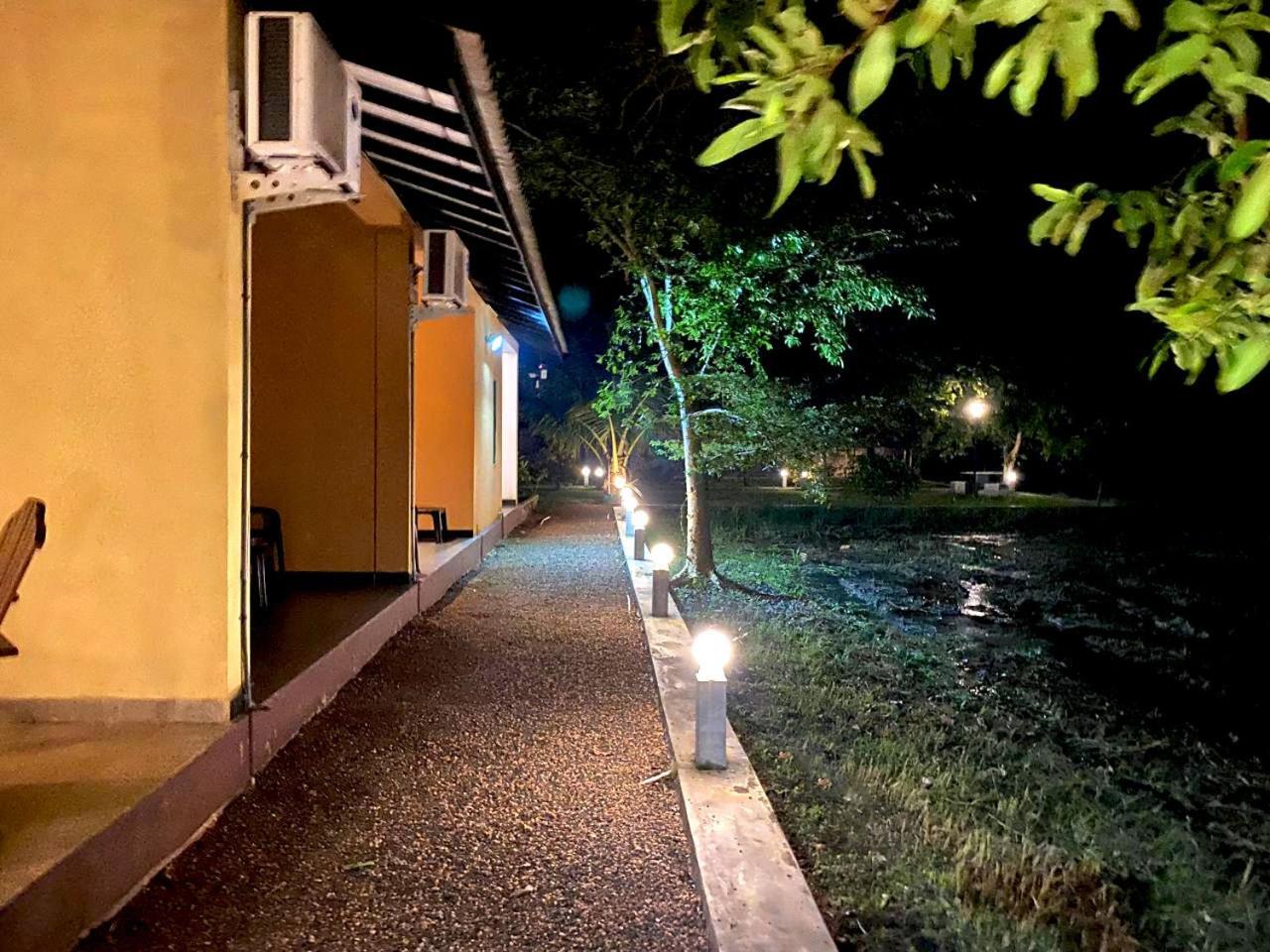 Athyantha Resort Anuradhapura Kültér fotó
