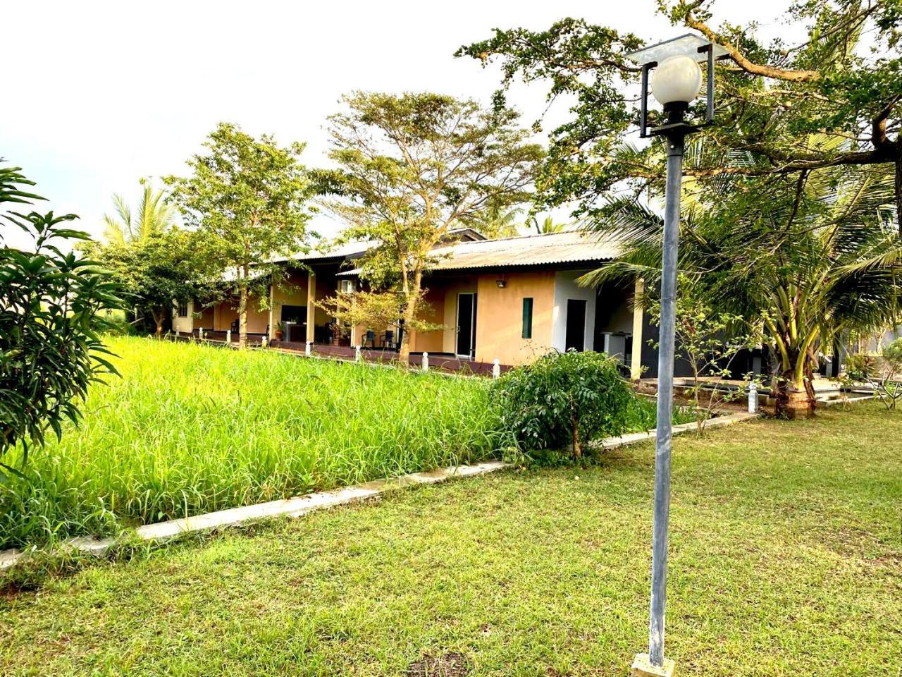 Athyantha Resort Anuradhapura Kültér fotó