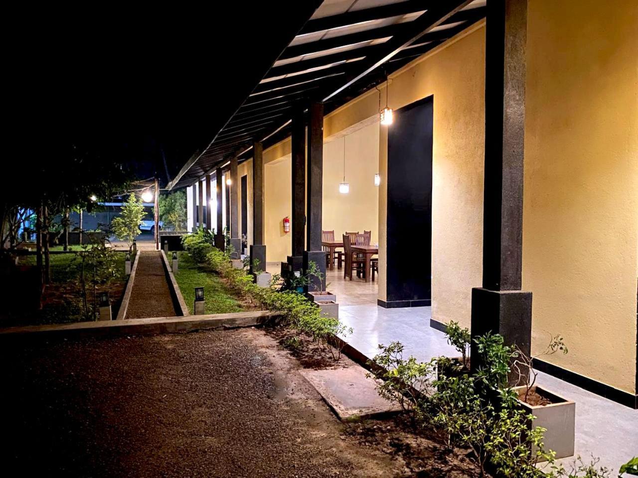 Athyantha Resort Anuradhapura Kültér fotó